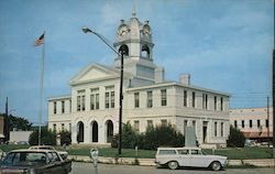 Street View of Wayne County Courthouse Postcard