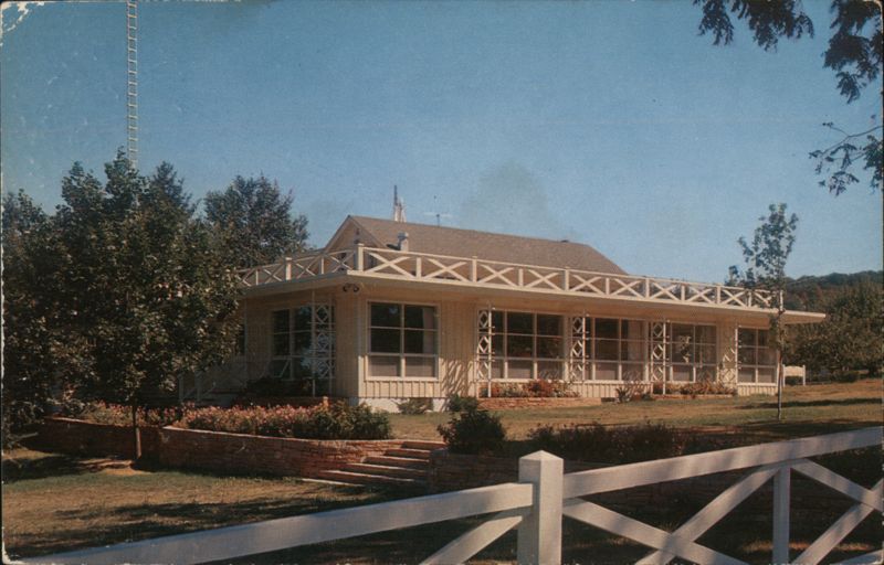 The Farm Kitchen, Baraboo, WI Wisconsin J. A. Fagan