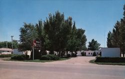 Parkway Motel, Highway 87, Wheatland, WY Postcard