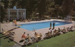 Harrison Hotel Outdoor Pool, Harrison Hot Springs, BC Postcard