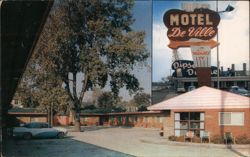 Motel De Ville, Royal Oak, MI Postcard