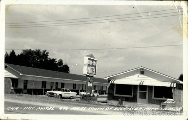 Ona - Bay Motel Escanaba Michigan