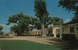 Gardens Corner Motel and Restaurant Postcard