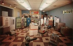 Supreme Heating & Supply Co. Showroom, Detroit, MI Postcard