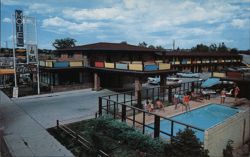 Motel de Ville and Swimming Pool, Colorado Springs, CO Postcard