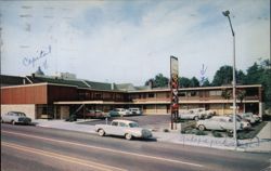 The Golden Gavel Motor Hotel, Olympia, WA Postcard