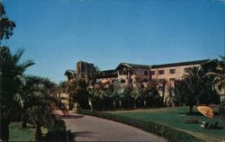Arizona Biltmore Hotel, Approach and Lawns Postcard