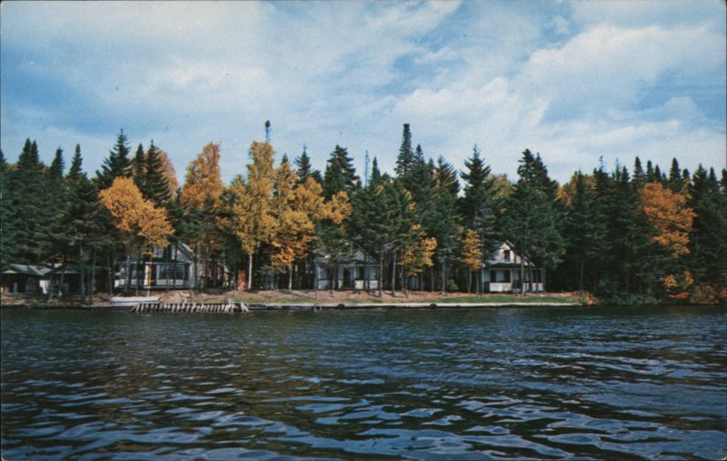 The Wander Inn Cottages on Lake Shore, Pittsburg, NH New Hampshire