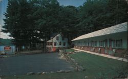 Birch Knoll Motel, Lodge and Cottages, Lake Winnipesaukee Postcard