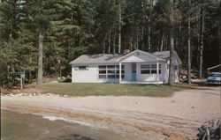 Lakes Region Cottages on Lake Winnipesaukee, Moultonboro Postcard