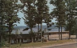 White Birch Motel, Overlooking Lake Sunapee Postcard