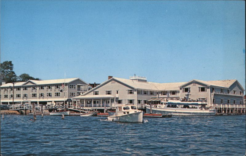 Fishermans Wharf Inn Over the Water., Boothbay Harbor Maine