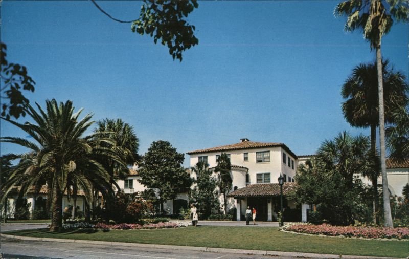 Motor Entrance of the Cloister Hotel, Sea Island Georgia