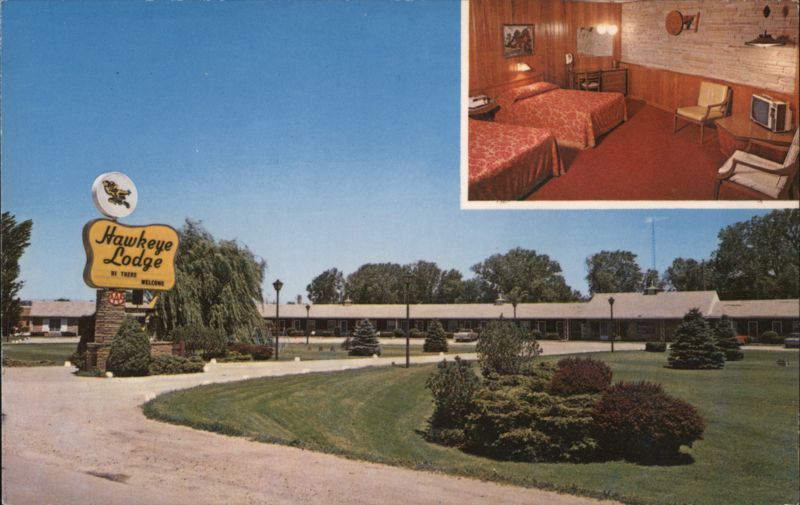 Hawkeye Lodge Luxury Motel, Iowa City, IA Young's Studio