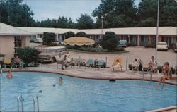 Ashley Oaks Motel U.S. 41 North Side Postcard