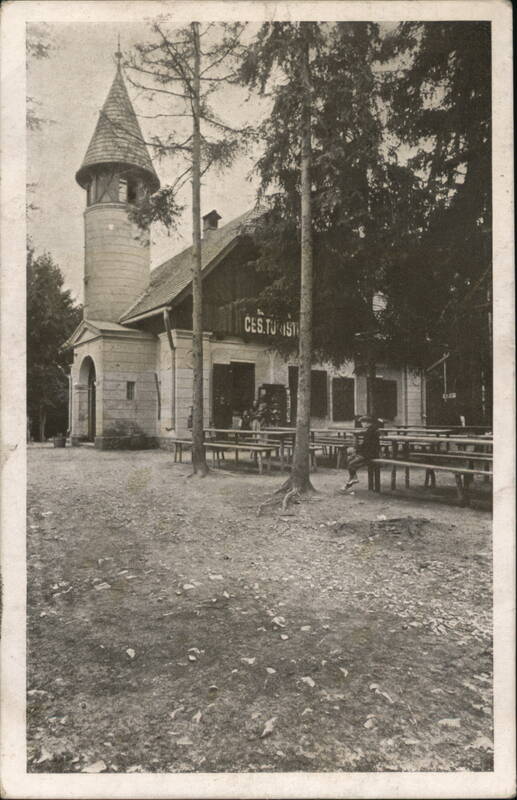 Útulna na Macoše, Czech Tourist Shelter Macocha Czechoslovakia