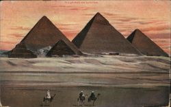 Vue générale des pyramides Postcard