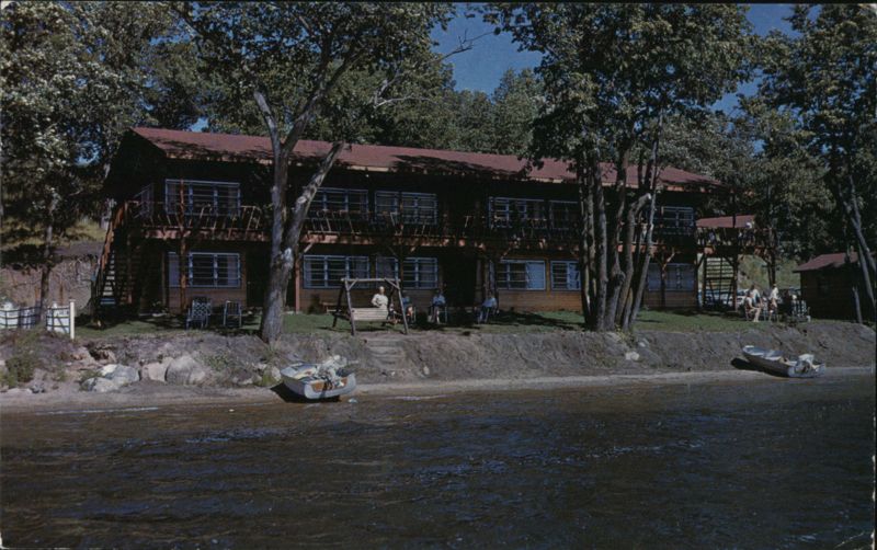 Fair Hills Resort - Ranch House on Lake, Detroit Lakes Minnesota