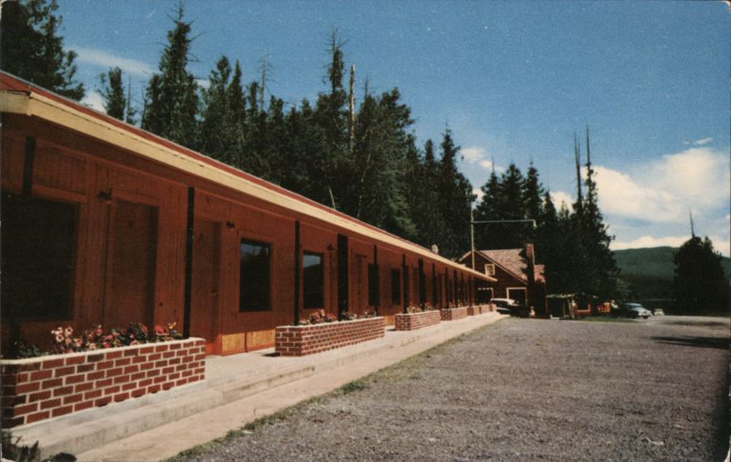 Motel at Apgar Village, Village Inn, Glacier National Park West Glacier Montana