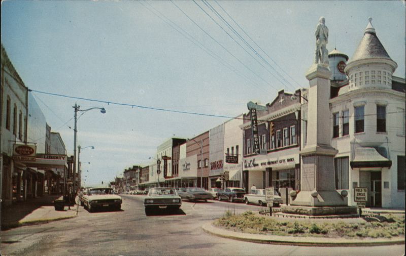 Confederate Monument and Downtown Reidsville, NC North Carolina