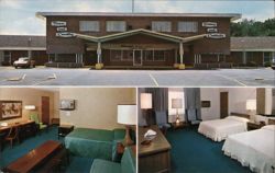 Town & Country Motel, Warren, OH Postcard