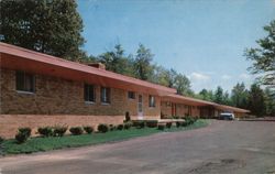 Summit Motel, New and Modern with Restaurant, Brecksville, OH Postcard