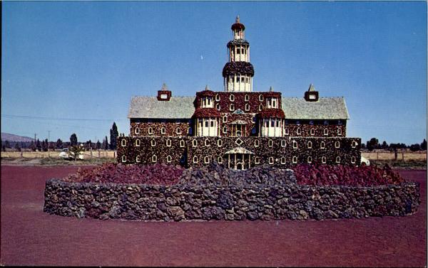 Petersen Rock Gardens Redmond Oregon