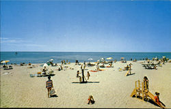 Beach Scene Wychmere Harbor Club, Snow Inn Road Postcard