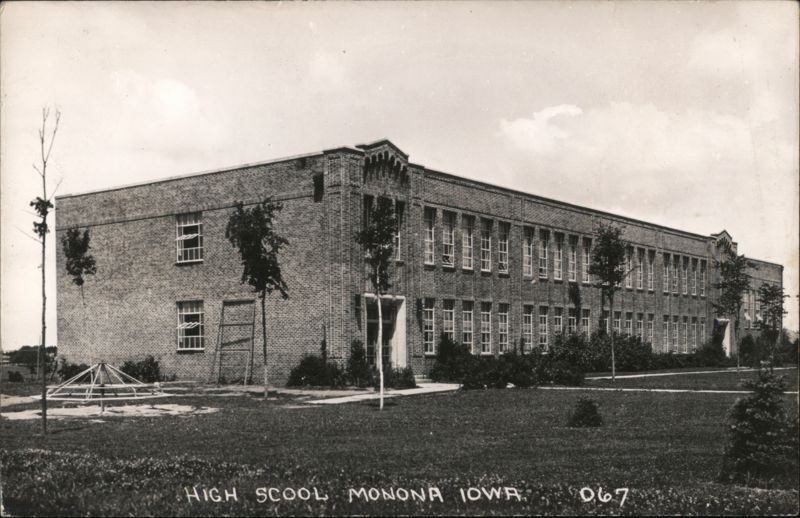 High School, Monona, Iowa