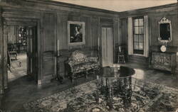 Oak-Panelled Washburn Memorial Room, Queen Anne Style Postcard