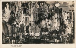 Clifford "Pacific Seas" Cafeteria Interior, Los Angeles Postcard