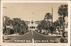 Seabreeze Boulevard, Daytona Beach with Hotel Postcard
