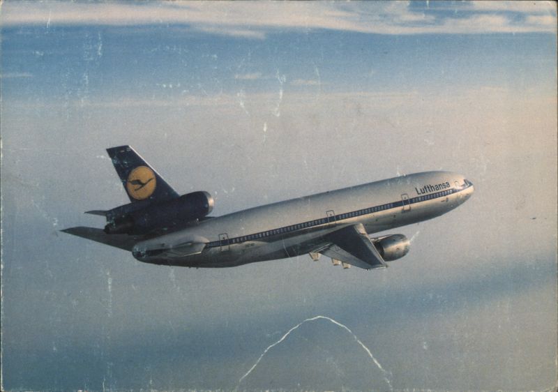 Lufthansa DC 10 Airplane in Flight Aircraft