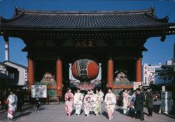 Kaminarimon Gate, Asakusa, Tokyo, Japan Postcard