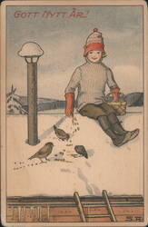 Child Feeding Birds in Snow - Gott Nytt År! Postcard
