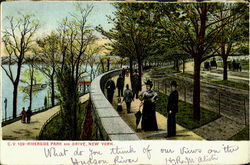 Riverside Park And Drive Postcard