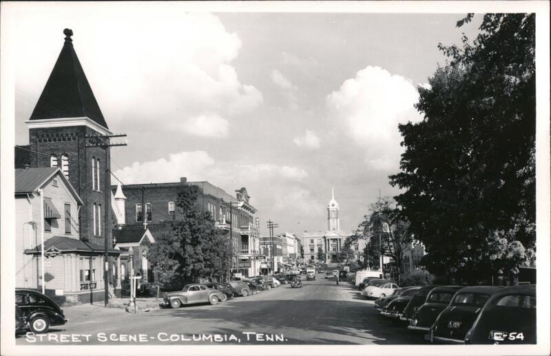 Street Scene - Columbia, Tennessee