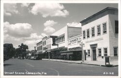 Street Scene, McCrory's, Kinney Shoes, Florida Bank, Gainesville Postcard