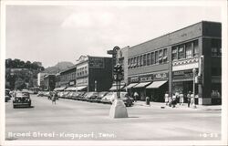 Broad Street - Kingsport, Tennessee - Vintage Postcard View Postcard