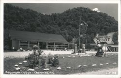 Sequoyah Lodge Court, Gulf Gas Station, Cherokee NC Postcard