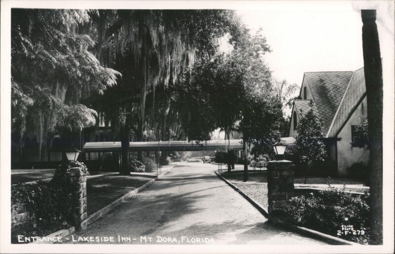 Lakeside Inn Entrance, Mt Dora Florida Mount Dora
