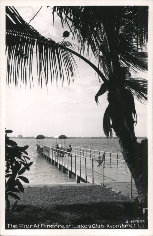 Pinecrest Lakes Club Pier, Avon Park, Florida