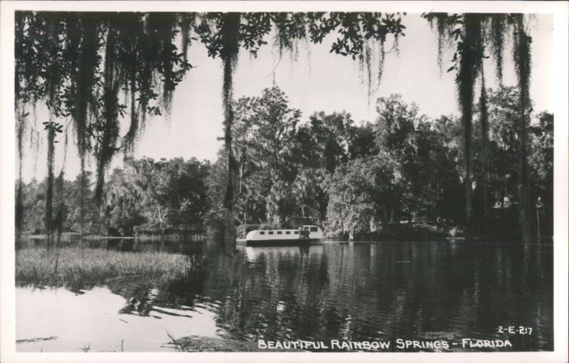 Glass Bottom Boat at Rainbow Springs, Florida Dunnellon