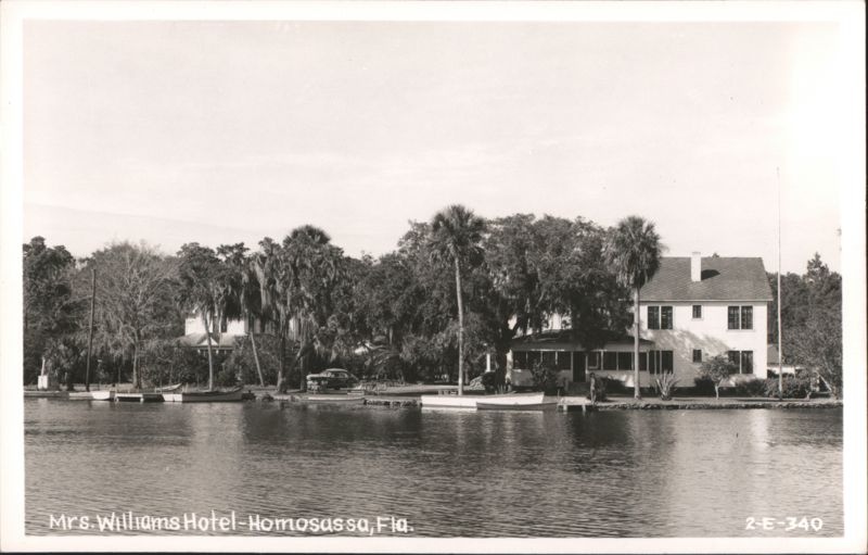 Mrs. Williams Hotel on the Homosassa River Florida