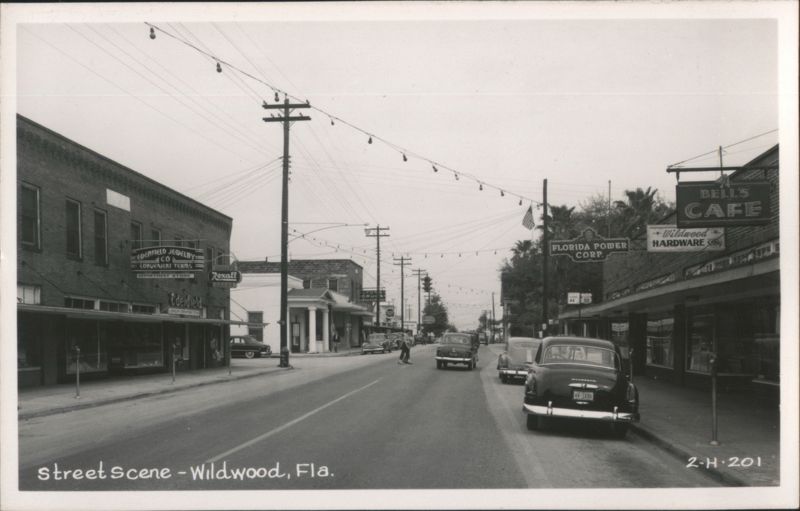 Downtown Wildwood, Florida Street Scene