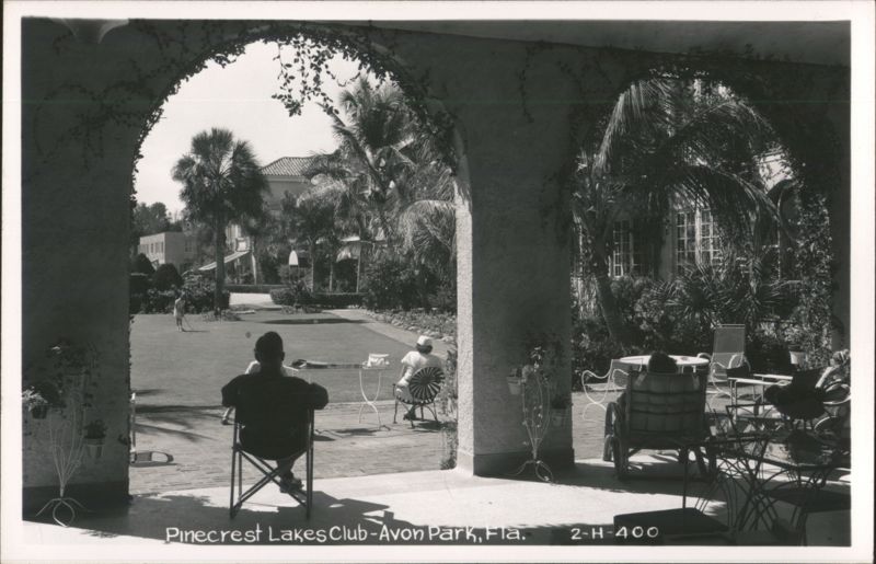 Pinecrest Lakes Club, Avon Park, Florida: Leisure by the Lawn