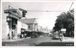 Downtown Brooksville, Florida Street Scene Postcard