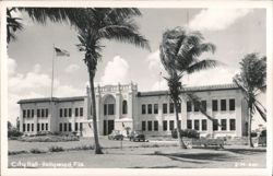 City Hall, Hollywood, Florida Postcard