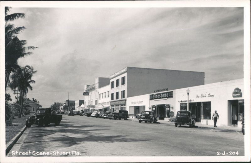 Street Scene - Stuart, Florida