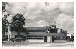 Chisholm's Cafeteria, Stuart, Florida Postcard